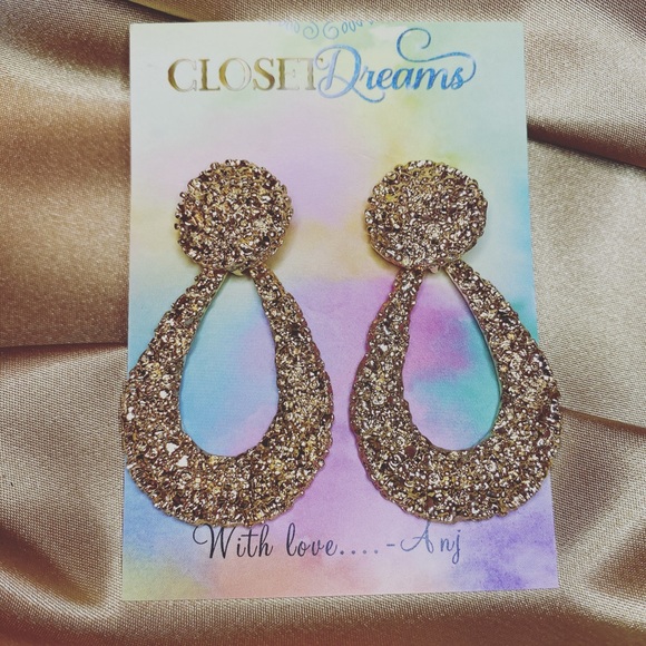 Jewelry - ✨Goal Digger✨